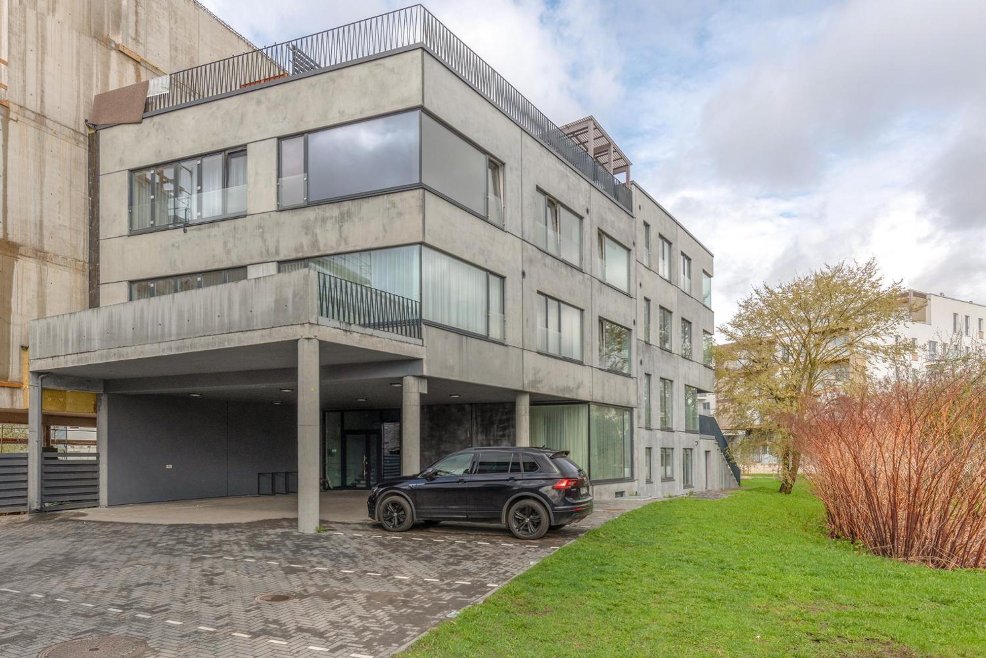 Bronze Colour Studio In Tartu City Centre Экстерьер фото
