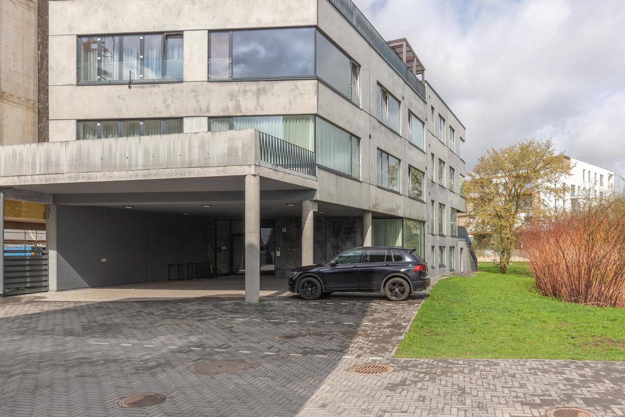 Bronze Colour Studio In Tartu City Centre Экстерьер фото